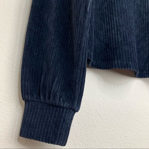 Bar III- Cozy Turtleneck Top - Picture 6 of 9